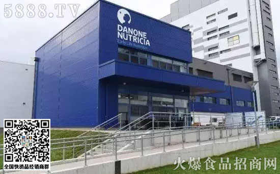 早在1987年,達(dá)能就進(jìn)入中國市場(chǎng),并在廣州成立酸奶公司。 早在1987年,達(dá)能就進(jìn)入中國市場(chǎng),并在廣州成立酸奶公司。